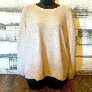 Women’s Vera Wang sweater size XXL